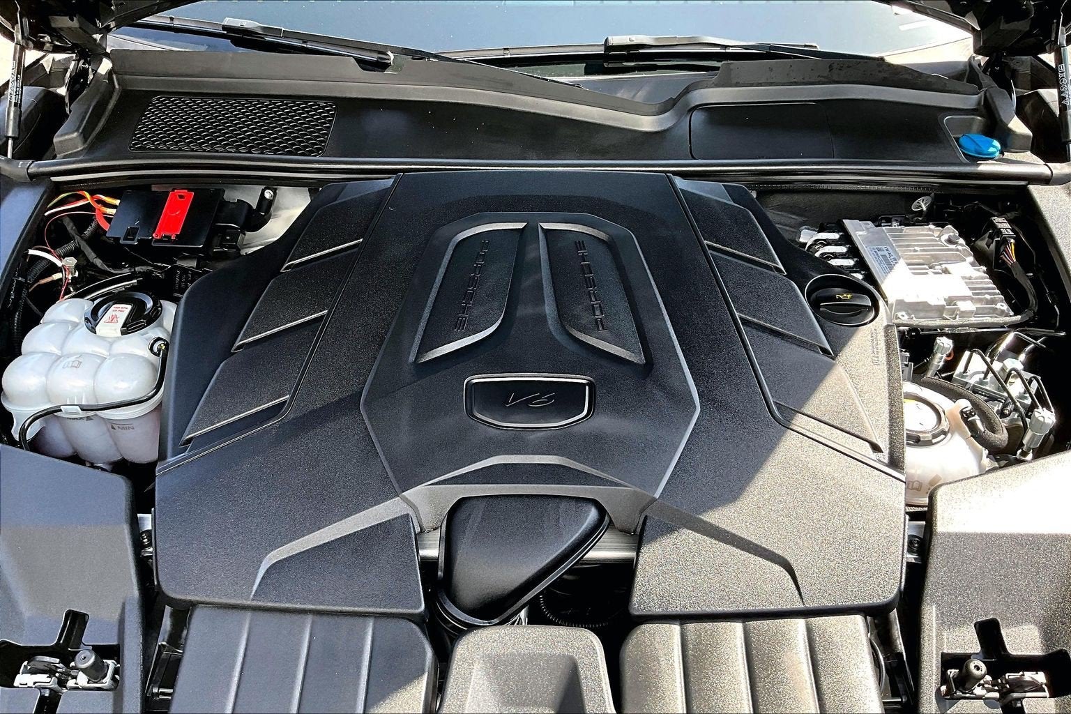 2025 Porsche Cayenne E-Hybrid Coupe Base