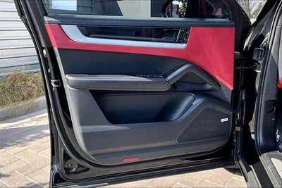 2025 Porsche Cayenne E-Hybrid Coupe Base