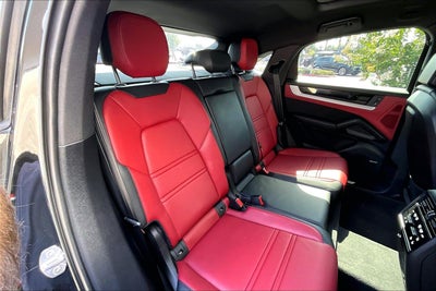 2025 Porsche Cayenne E-Hybrid Coupe Base