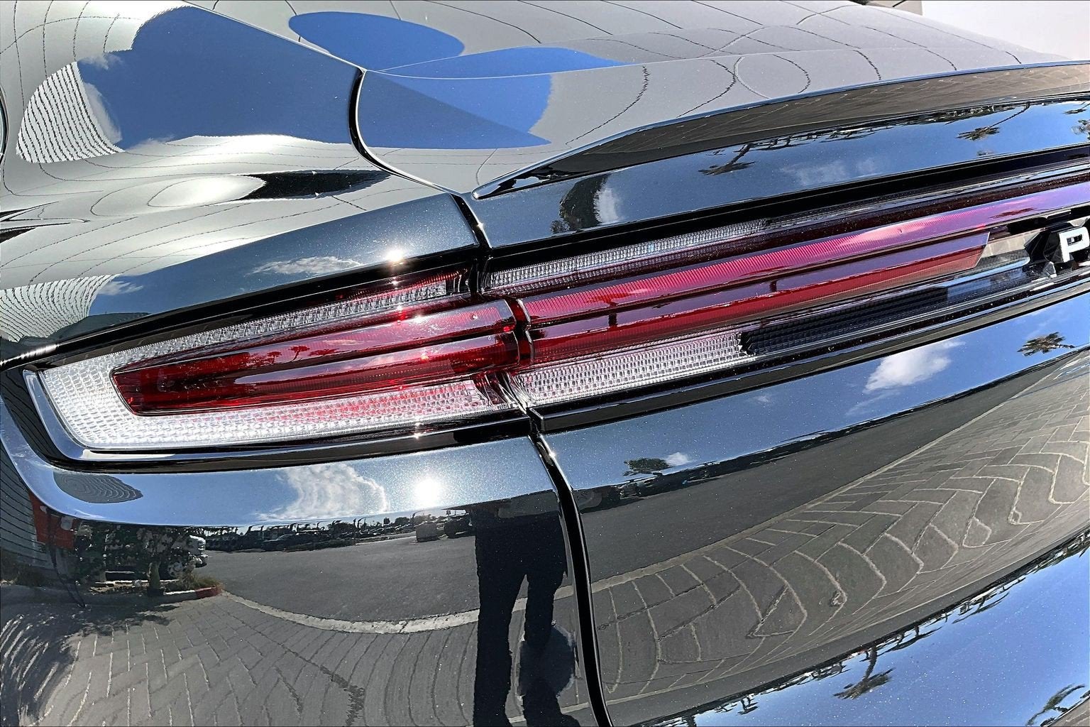 2025 Porsche Cayenne E-Hybrid Coupe Base
