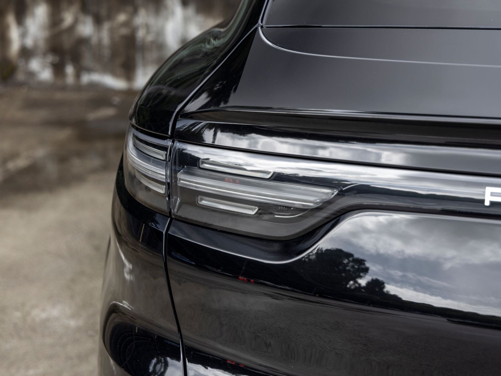 2023 Porsche Cayenne Turbo Coupe