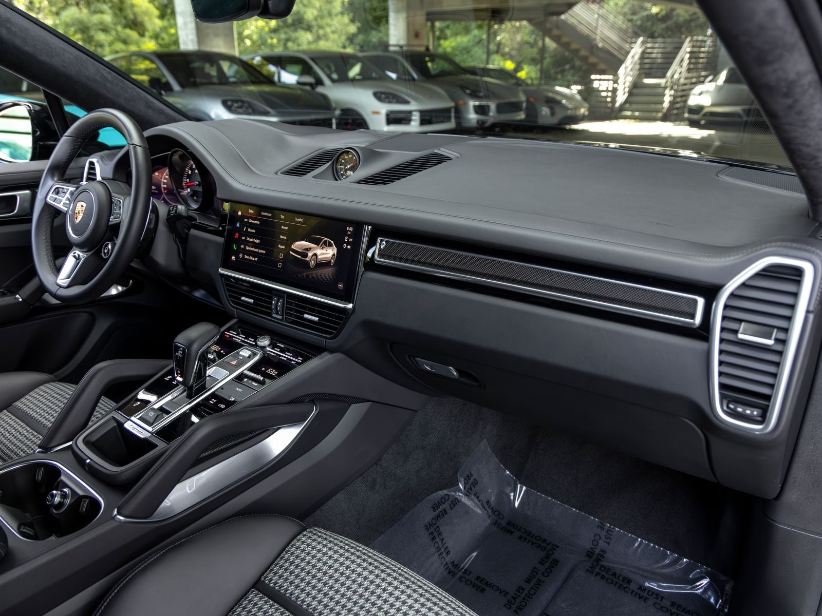 2023 Porsche Cayenne Turbo Coupe