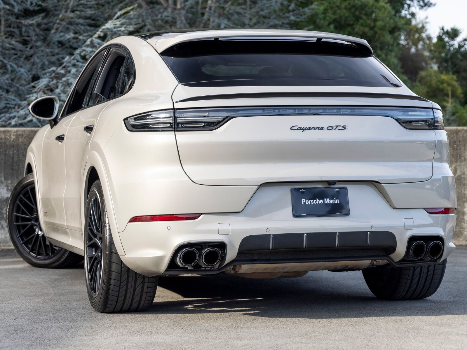 2023 Porsche Cayenne Cayenne GTS Coupe