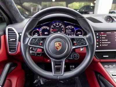 2023 Porsche Cayenne Cayenne GTS Coupe