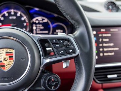 2023 Porsche Cayenne Cayenne GTS Coupe