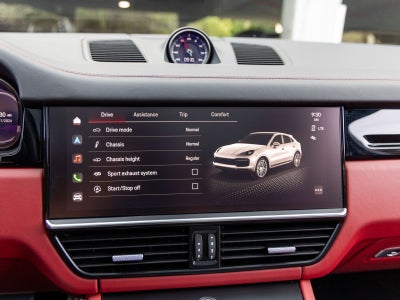 2023 Porsche Cayenne Cayenne GTS Coupe