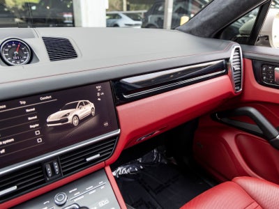 2023 Porsche Cayenne Cayenne GTS Coupe