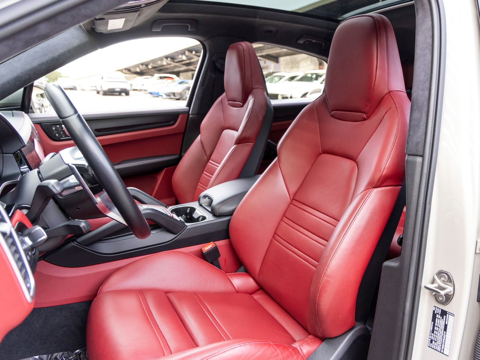 2023 Porsche Cayenne Cayenne GTS Coupe