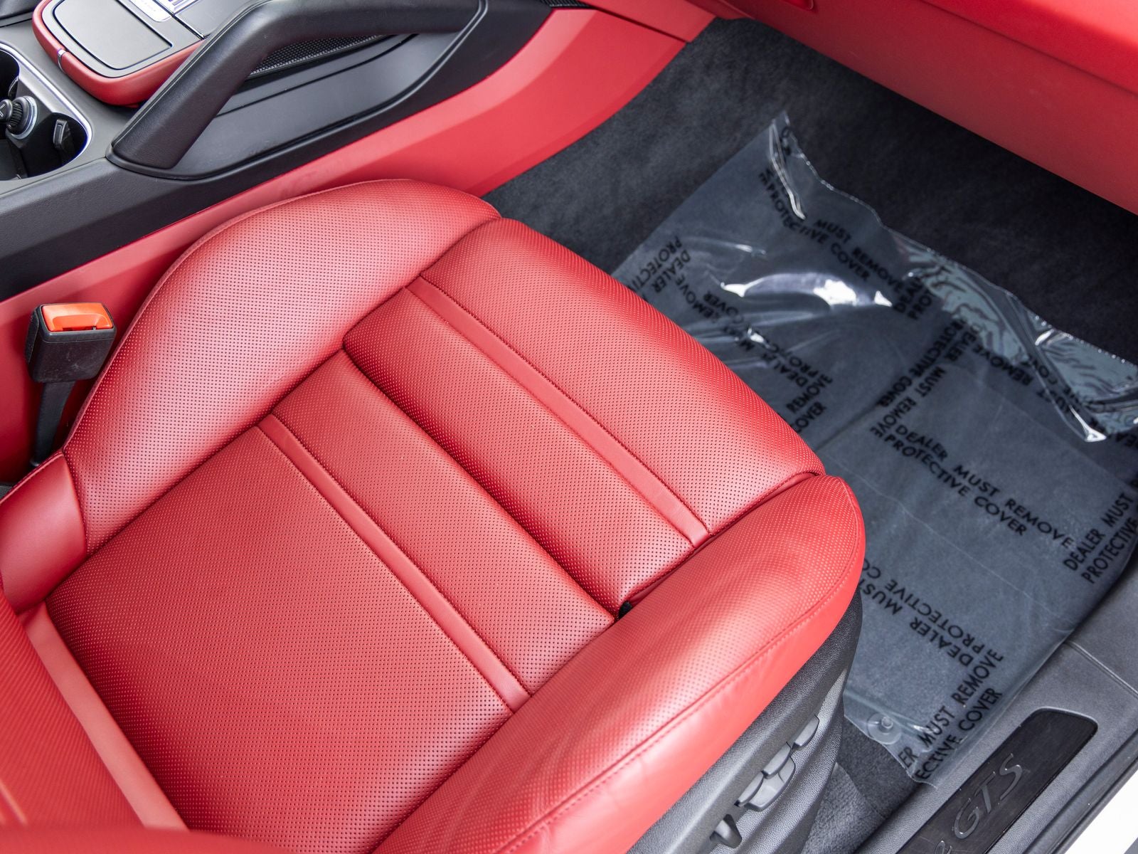 2023 Porsche Cayenne Cayenne GTS Coupe