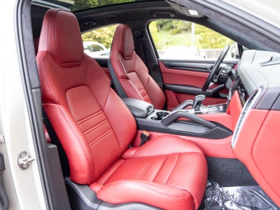 2023 Porsche Cayenne Cayenne GTS Coupe