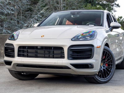 2023 Porsche Cayenne Cayenne GTS Coupe