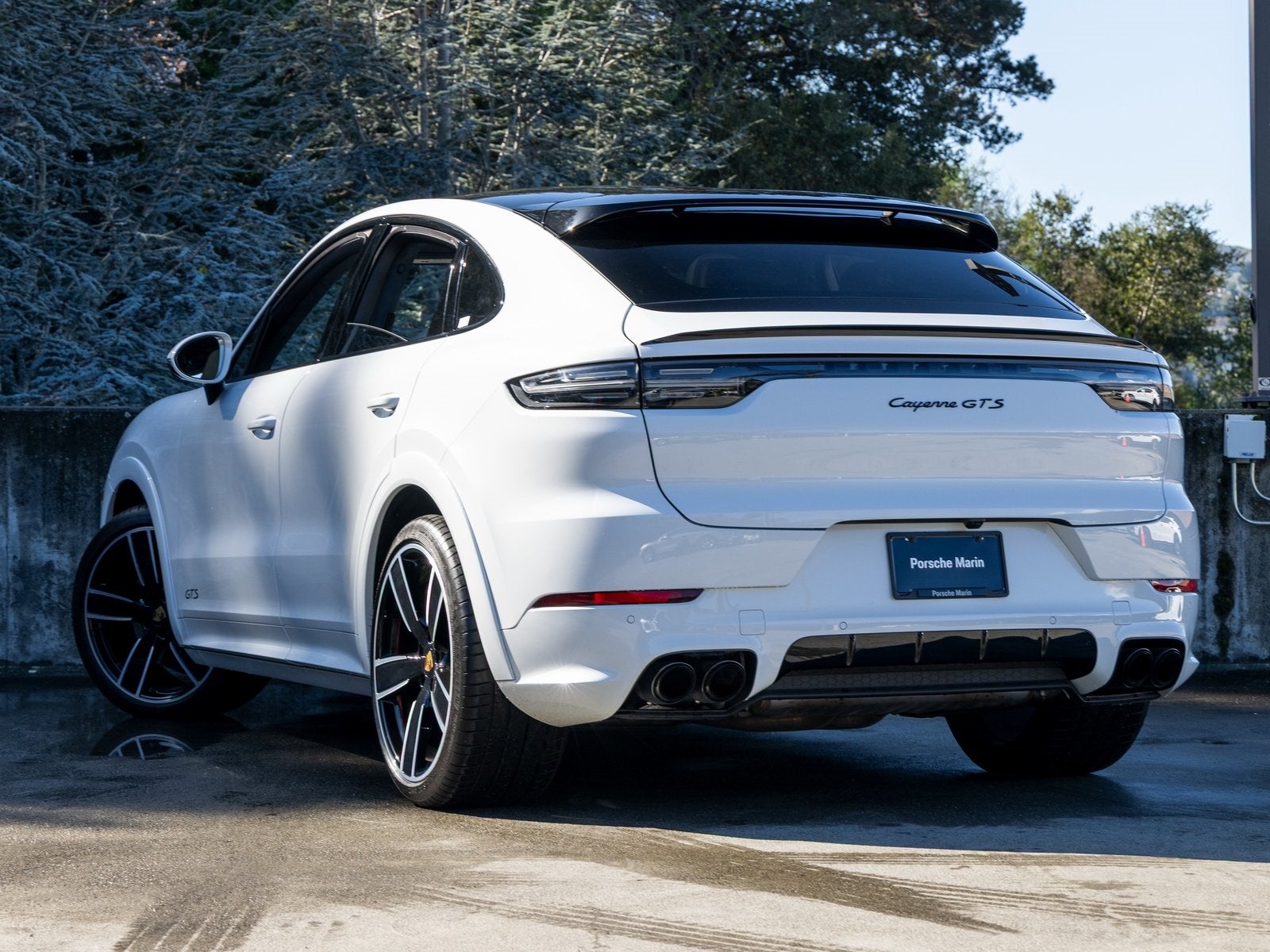 2023 Porsche Cayenne Cayenne GTS Coupe