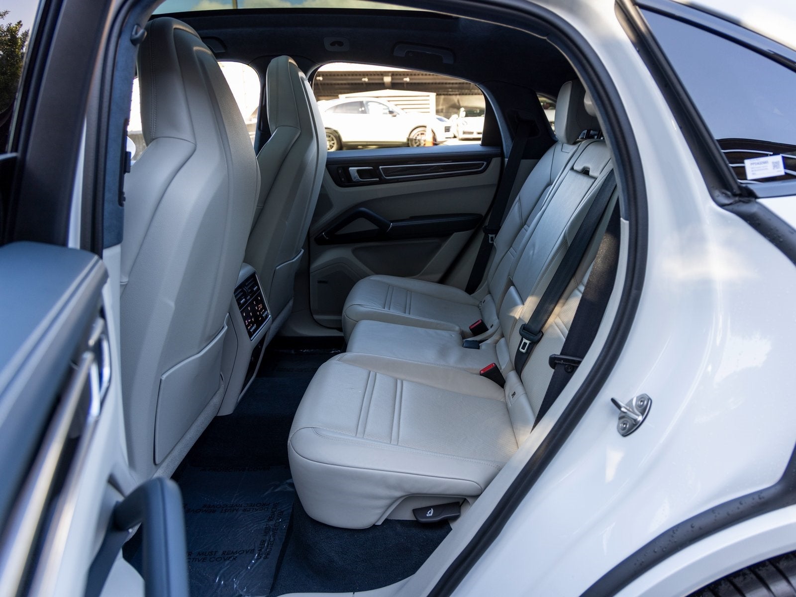 2023 Porsche Cayenne Cayenne GTS Coupe