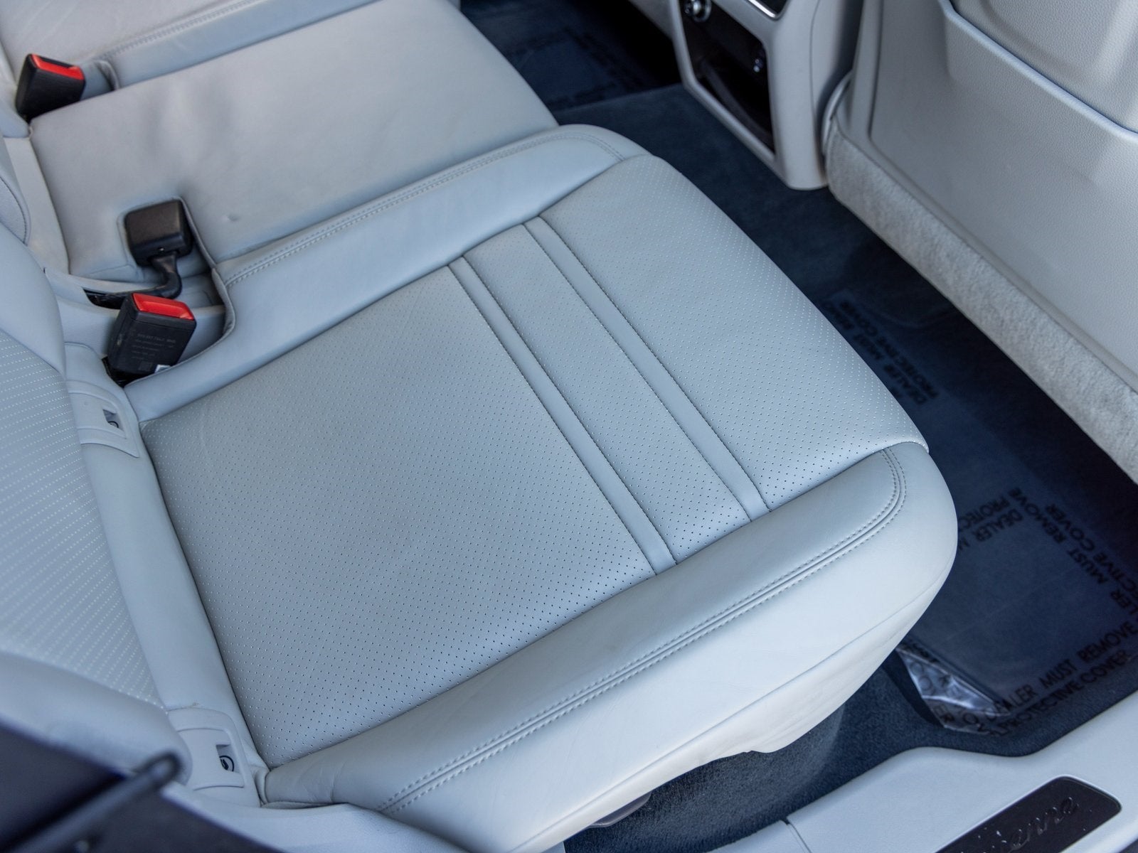 2023 Porsche Cayenne Cayenne GTS Coupe