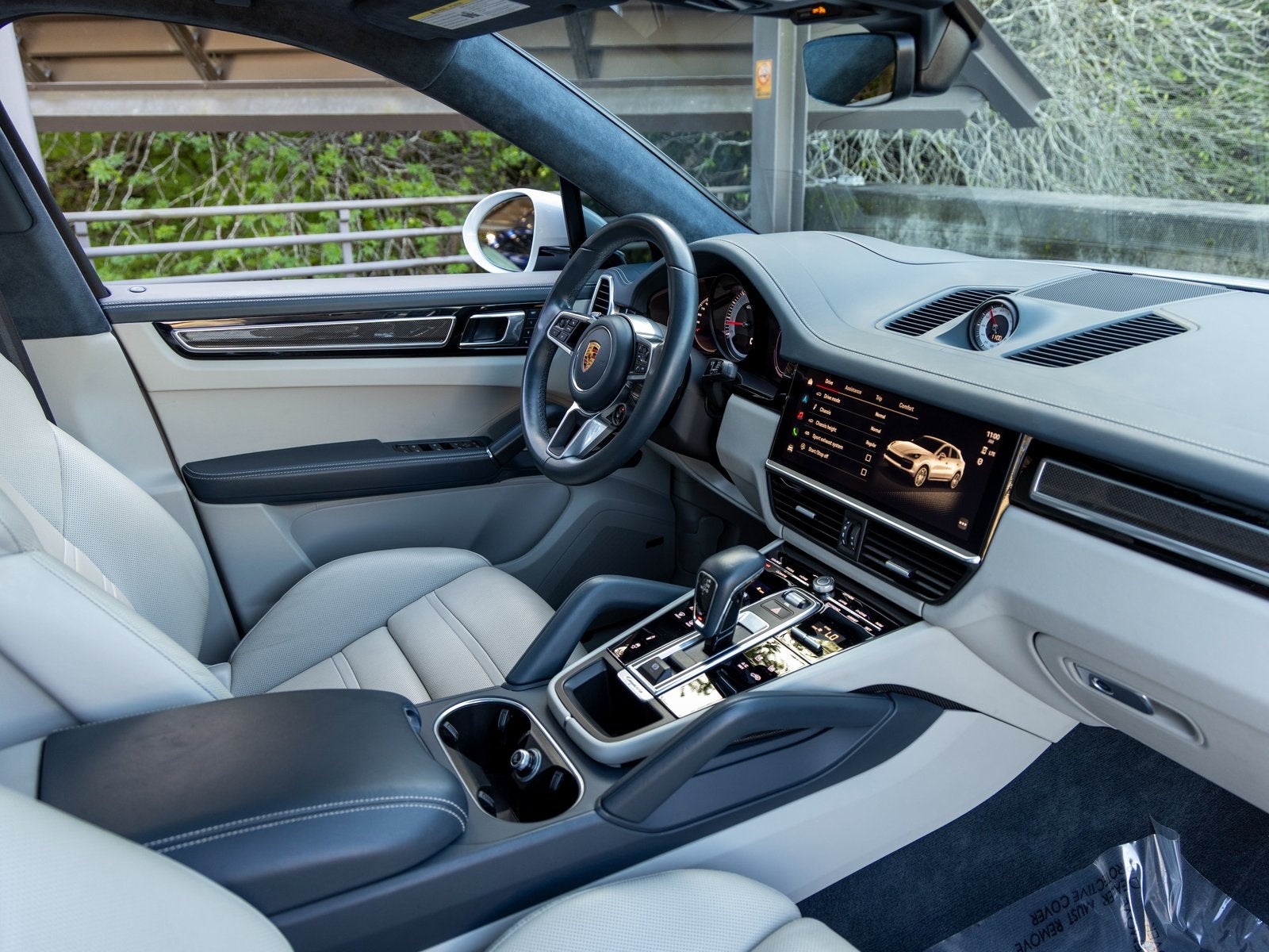 2023 Porsche Cayenne Cayenne GTS Coupe