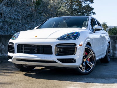 2023 Porsche Cayenne Cayenne GTS Coupe