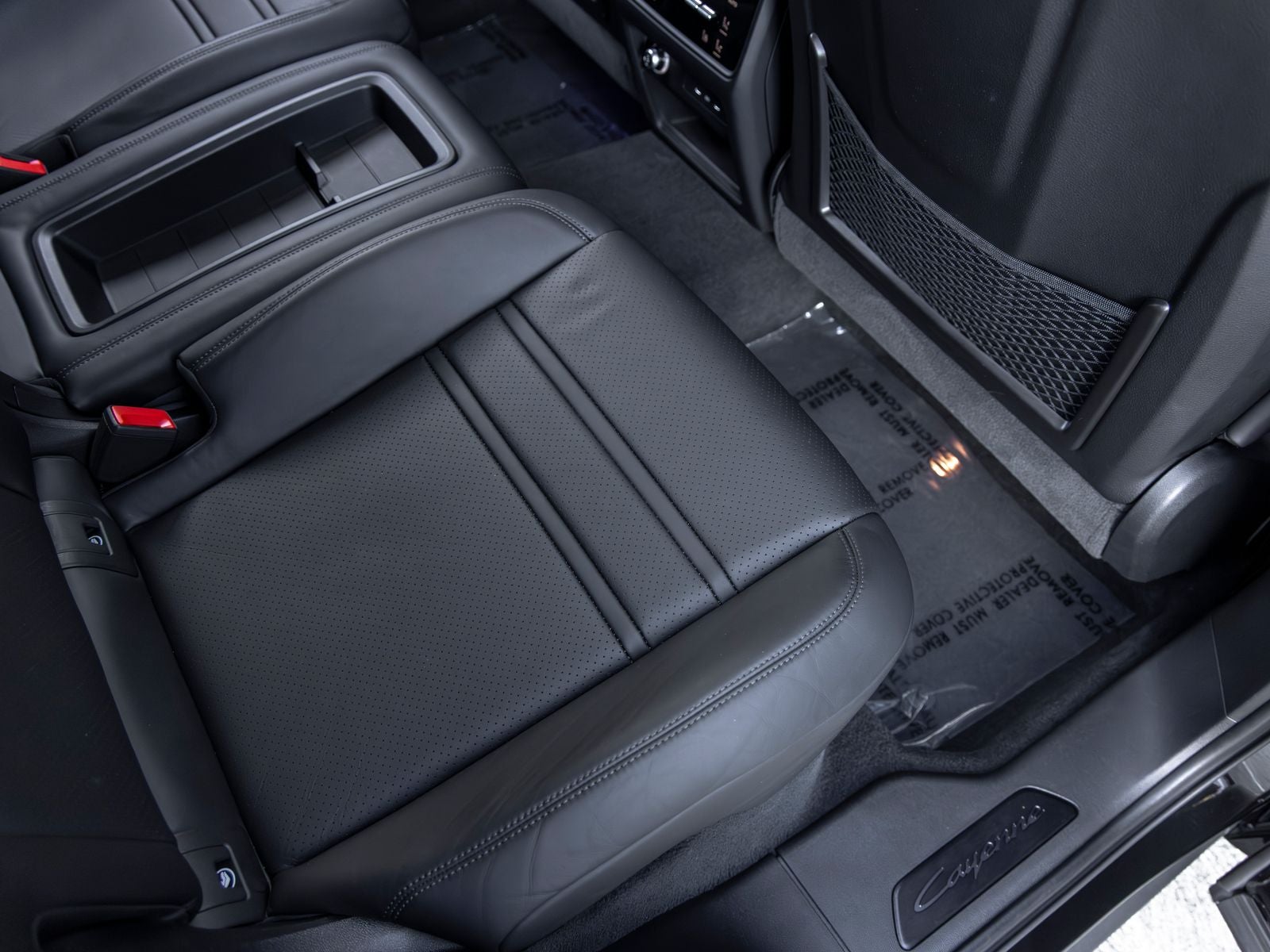 2025 Porsche Cayenne GTS Coupe