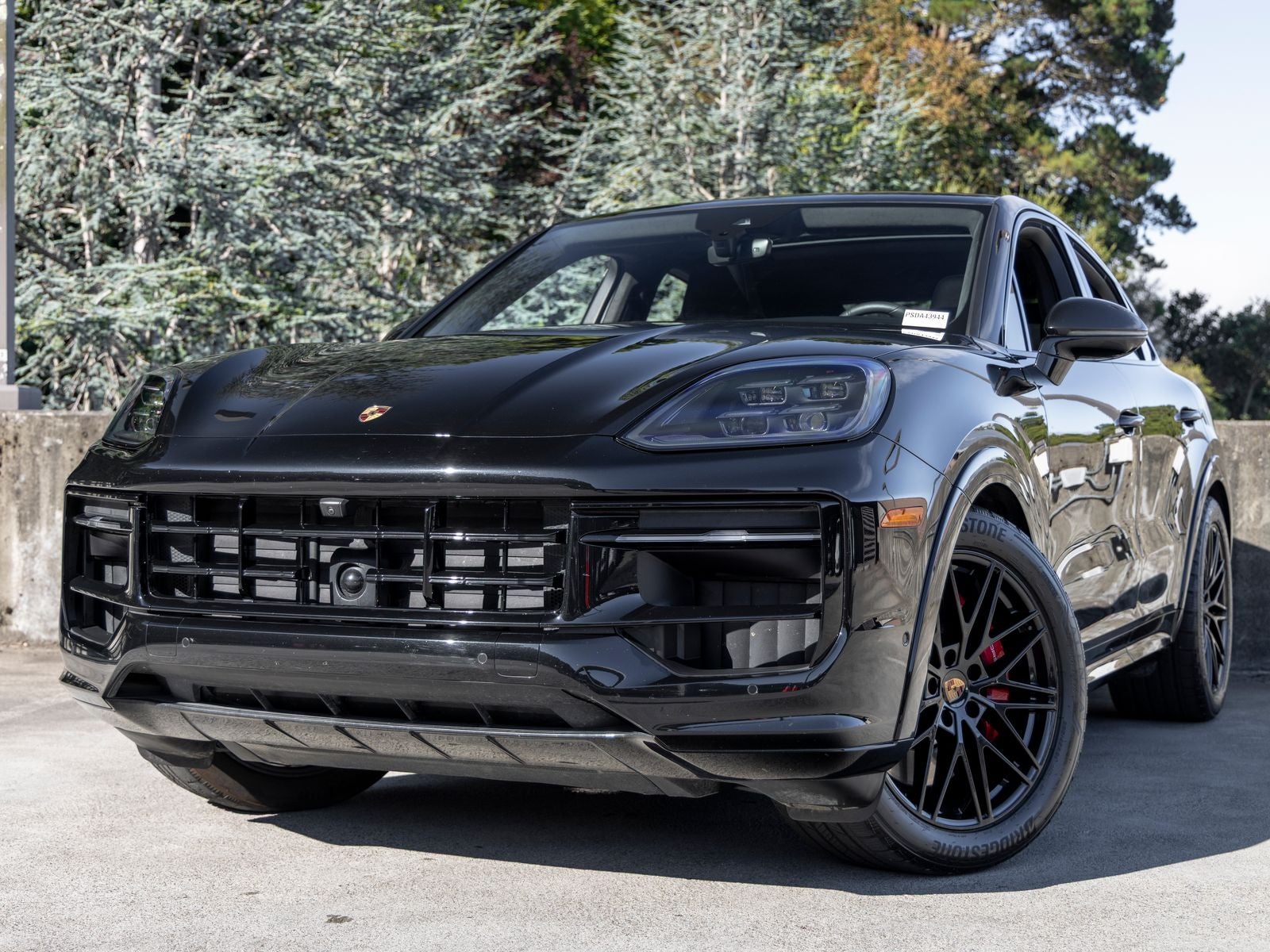 2025 Porsche Cayenne GTS Coupe