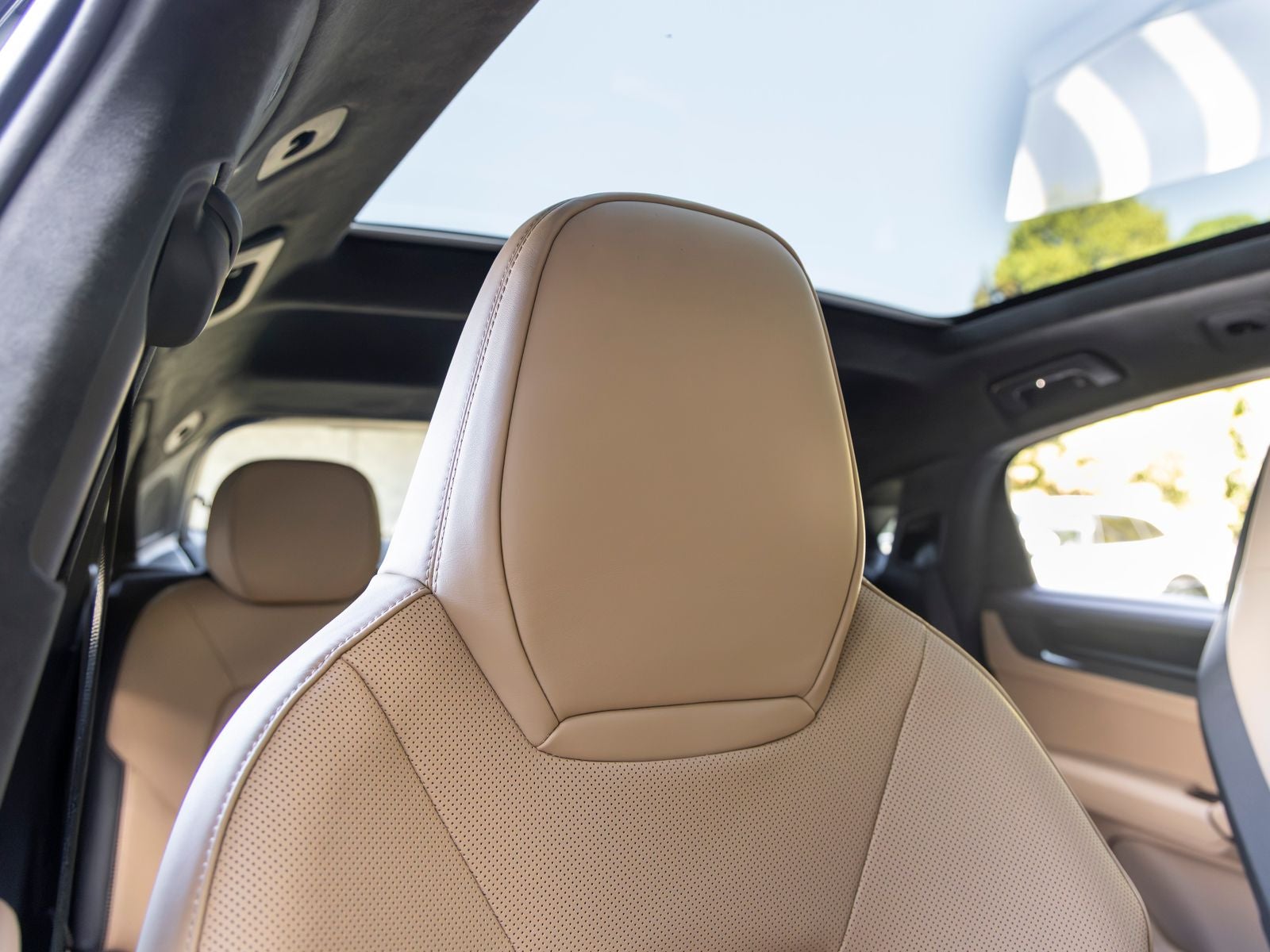 2025 Porsche Cayenne Cayenne GTS Coupe