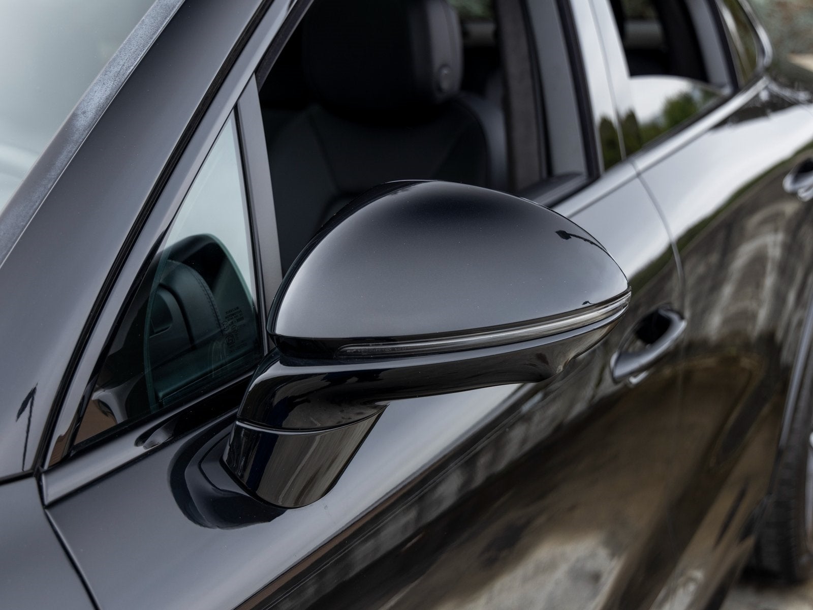 2025 Porsche Cayenne Cayenne GTS Coupe