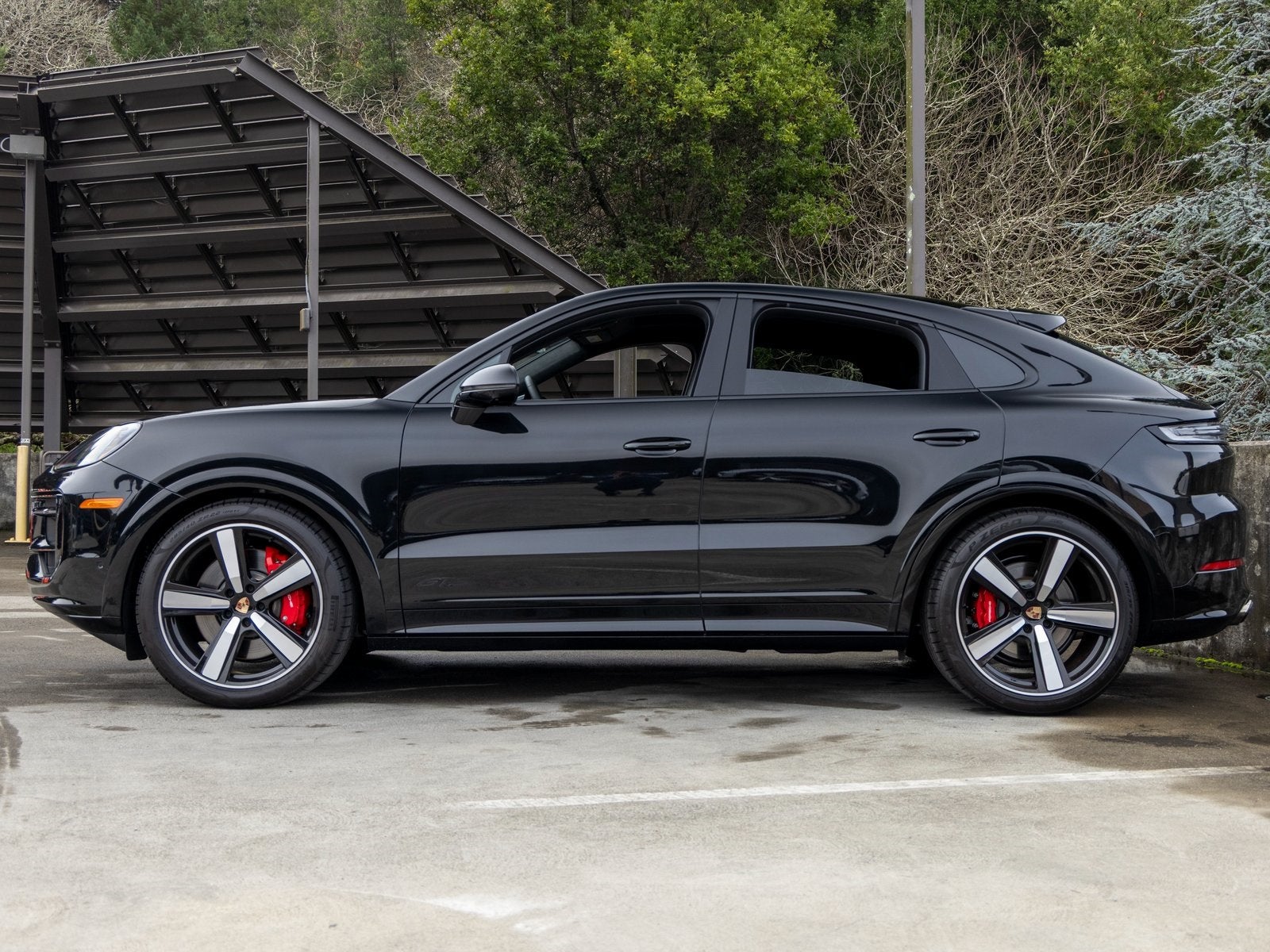 2025 Porsche Cayenne Cayenne GTS Coupe