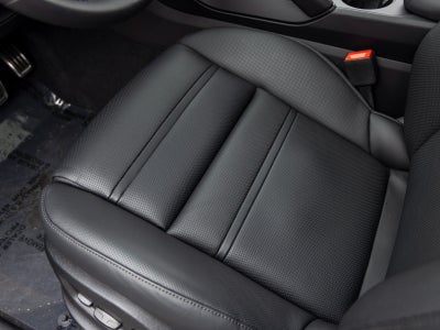 2025 Porsche Cayenne Cayenne GTS Coupe