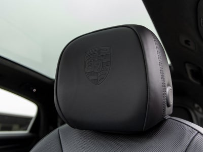 2025 Porsche Cayenne Cayenne GTS Coupe