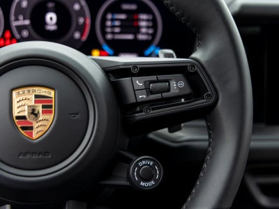 2025 Porsche Cayenne Cayenne GTS Coupe