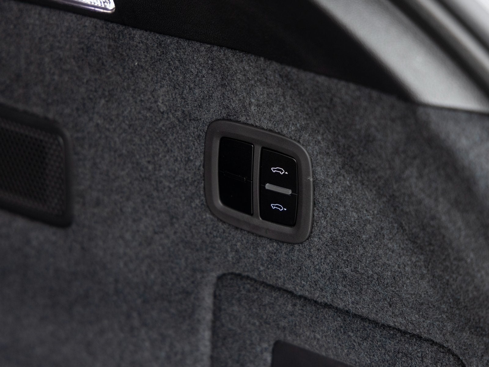 2025 Porsche Cayenne Cayenne GTS Coupe