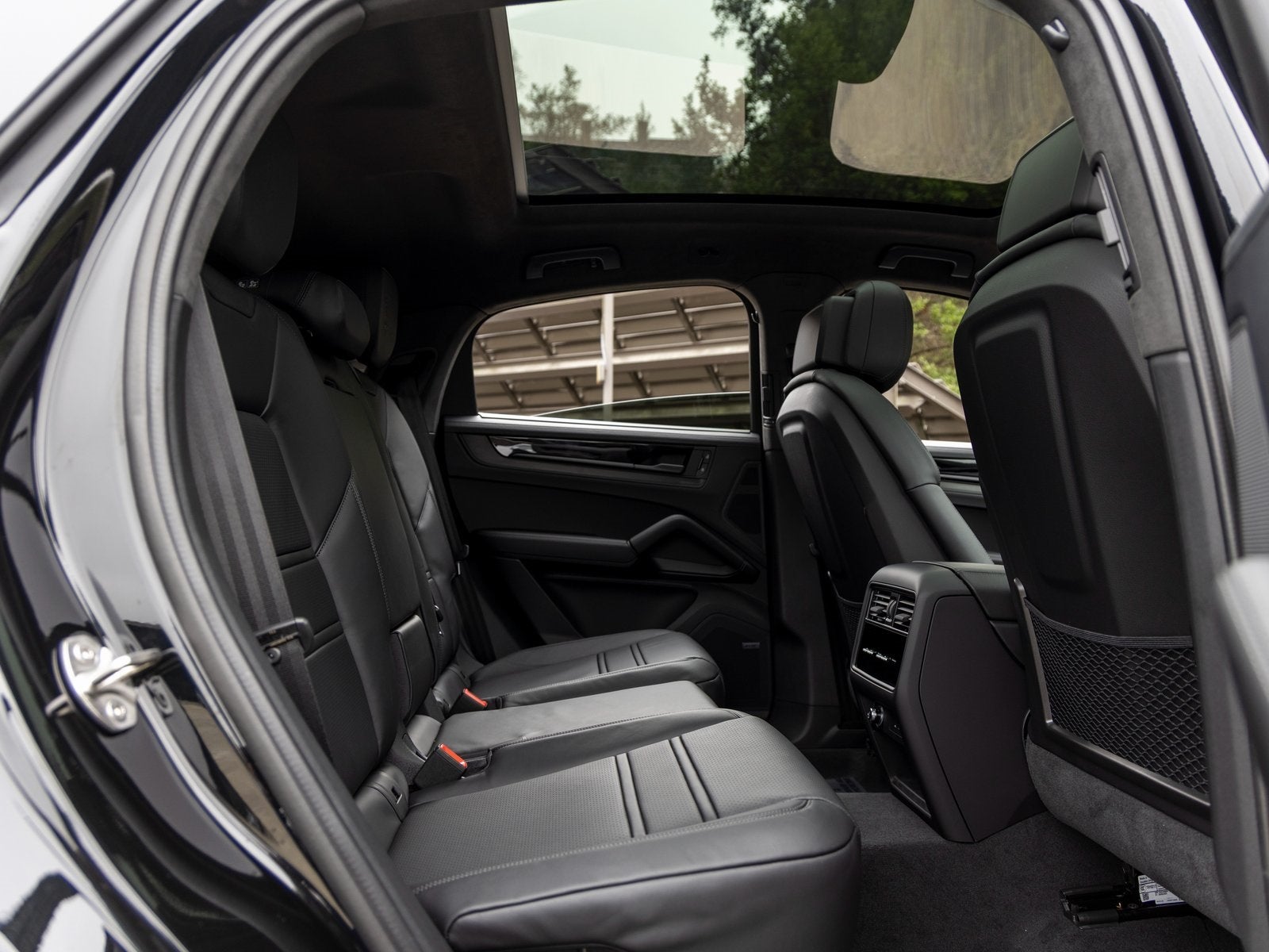 2025 Porsche Cayenne Cayenne GTS Coupe