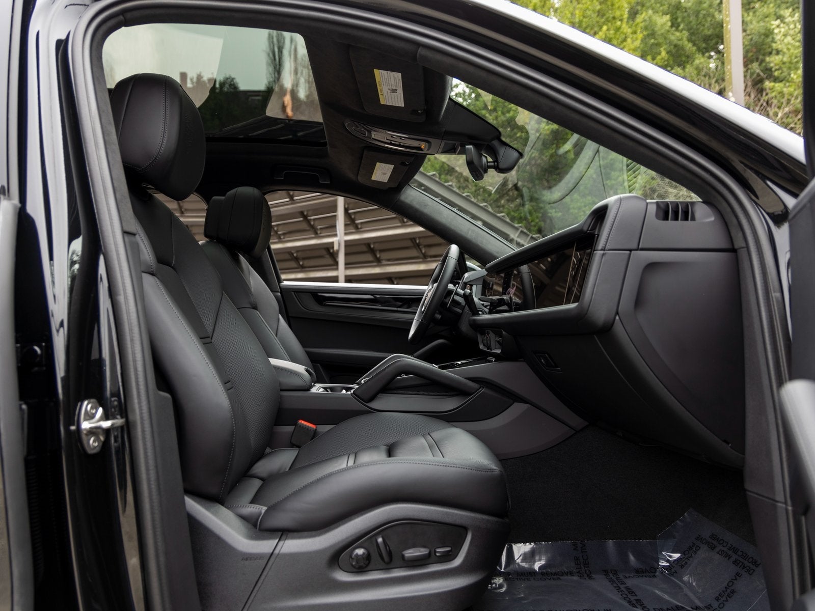 2025 Porsche Cayenne Cayenne GTS Coupe