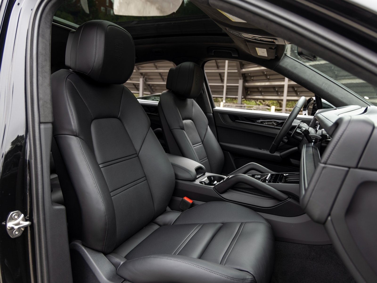 2025 Porsche Cayenne Cayenne GTS Coupe