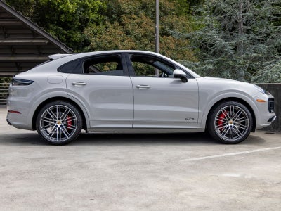 2021 Porsche Cayenne GTS Coupe