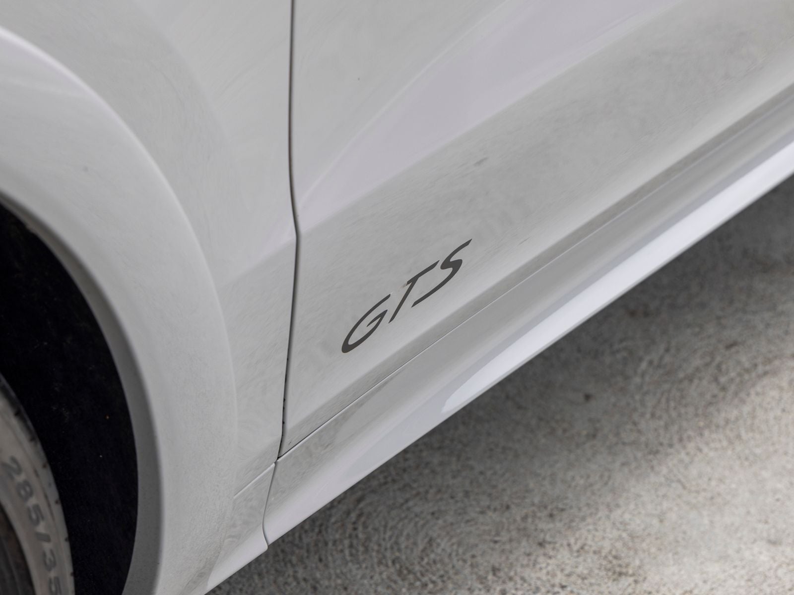 2021 Porsche Cayenne GTS Coupe