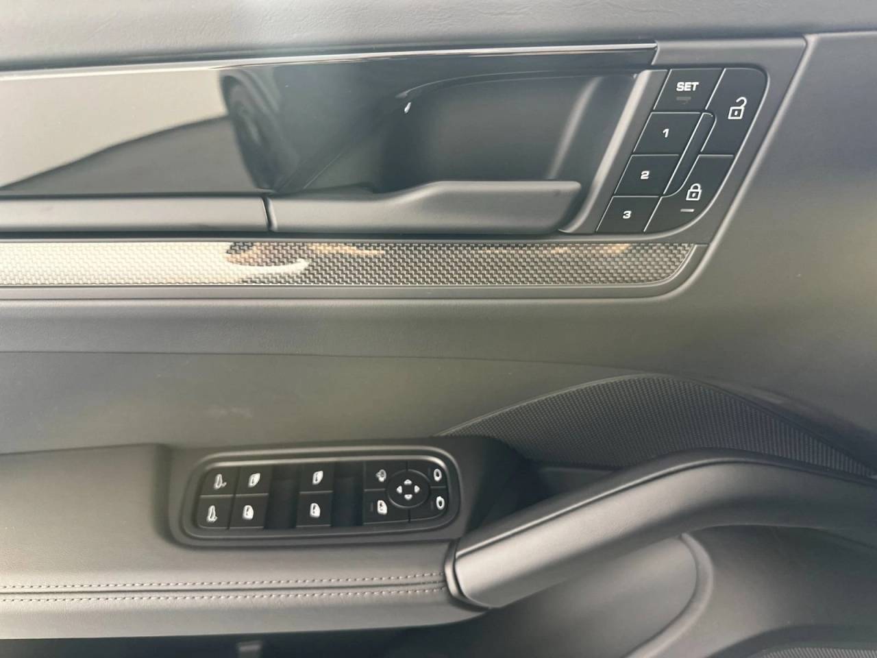 2026 Porsche Cayenne Cayenne GTS Coupe