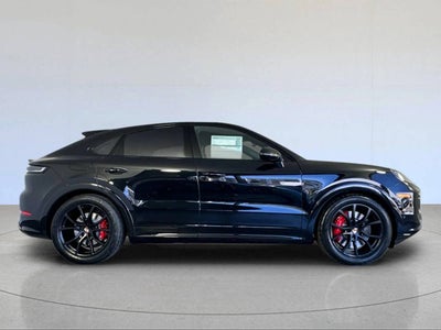 2026 Porsche Cayenne Cayenne GTS Coupe