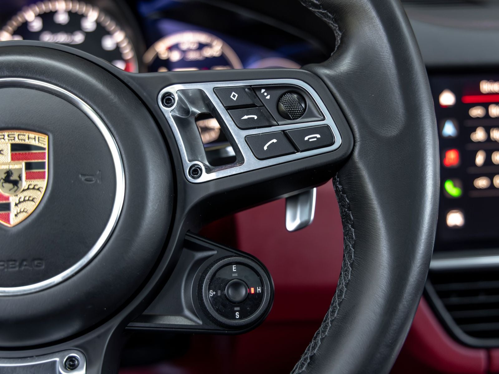 2022 Porsche Cayenne Cayenne Turbo S E-Hybrid Coupe