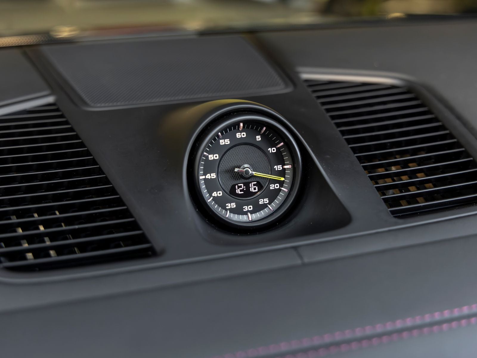 2022 Porsche Cayenne Cayenne Turbo S E-Hybrid Coupe