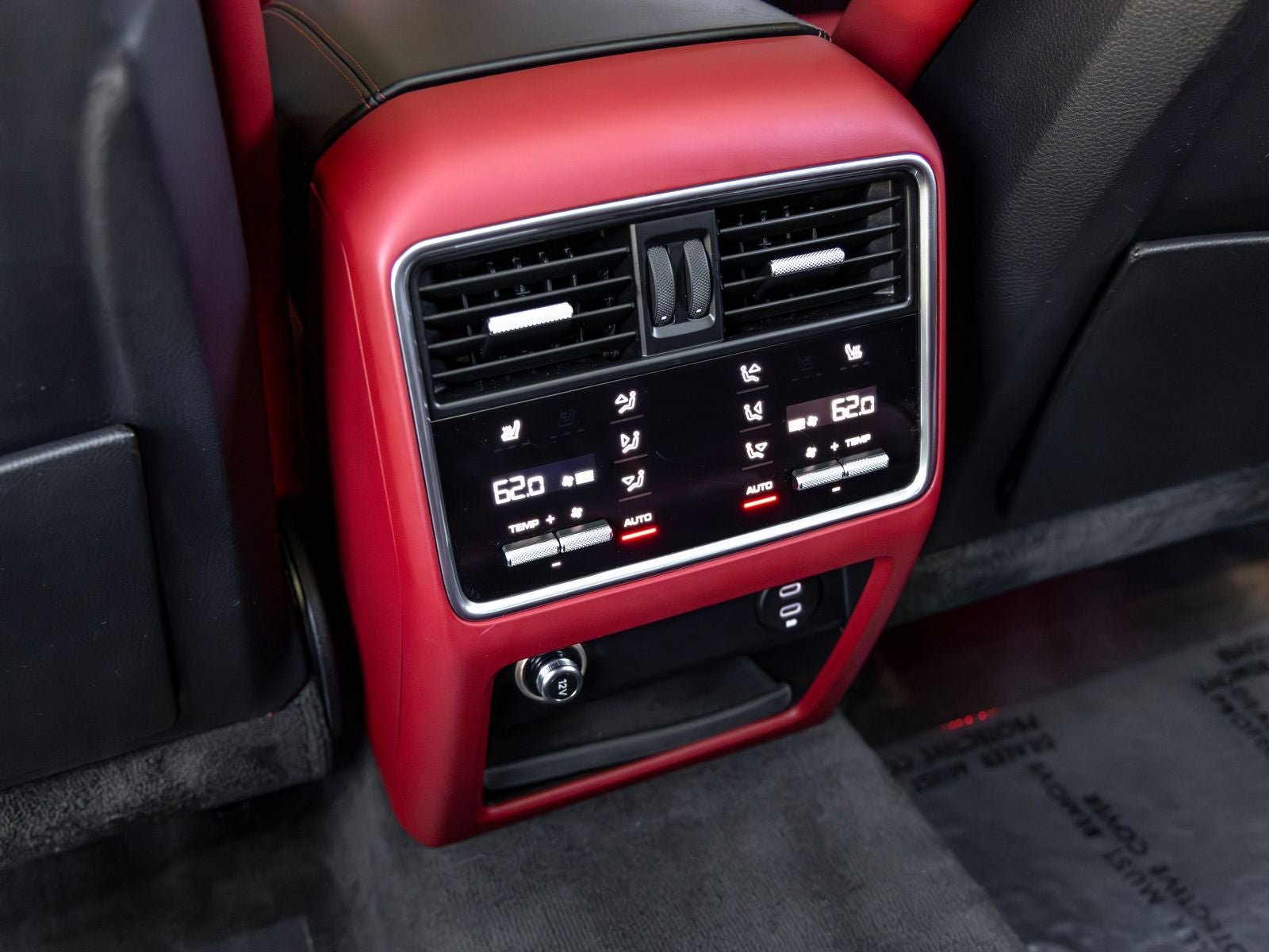 2022 Porsche Cayenne Cayenne Turbo S E-Hybrid Coupe