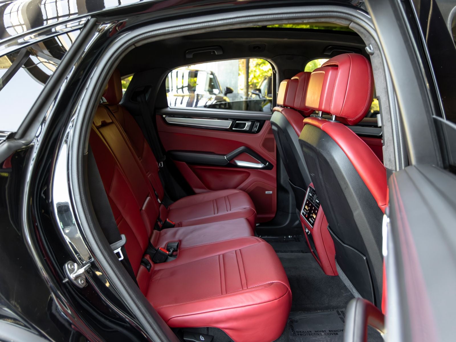 2022 Porsche Cayenne Cayenne Turbo S E-Hybrid Coupe