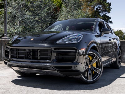 2022 Porsche Cayenne Cayenne Turbo S E-Hybrid Coupe