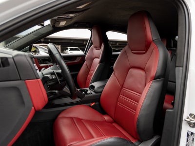 2024 Porsche Cayenne Cayenne Turbo GT