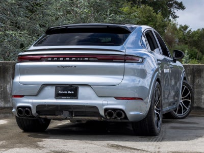 2024 Porsche Cayenne S Coupe