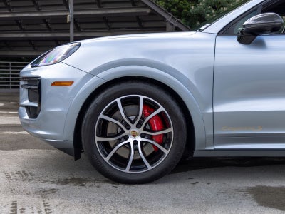 2024 Porsche Cayenne S Coupe