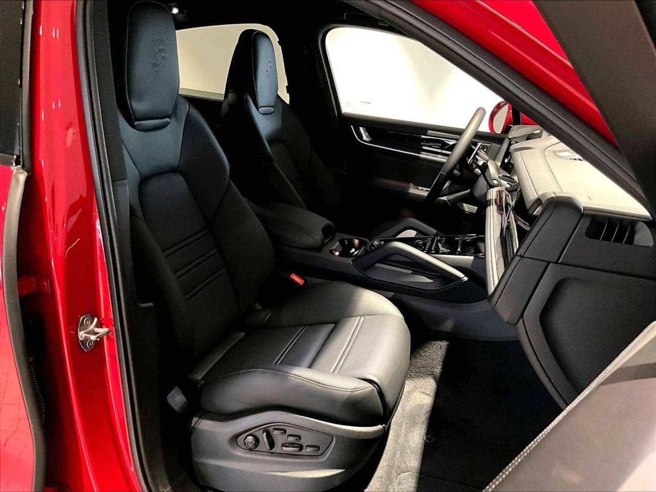 2026 Porsche Cayenne Cayenne S Coupe