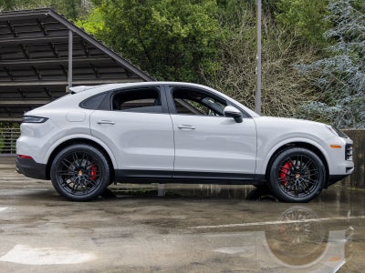 2025 Porsche Cayenne Cayenne S Coupe