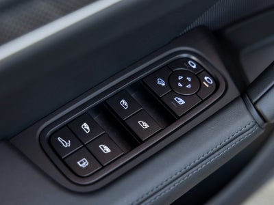 2025 Porsche Cayenne Cayenne Turbo E-Hybrid Coupe