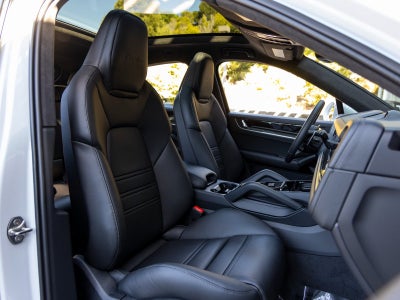 2025 Porsche Cayenne Cayenne Turbo E-Hybrid Coupe