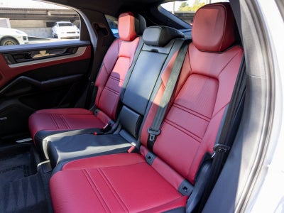 2026 Porsche Cayenne Cayenne S E-Hybrid Coupe