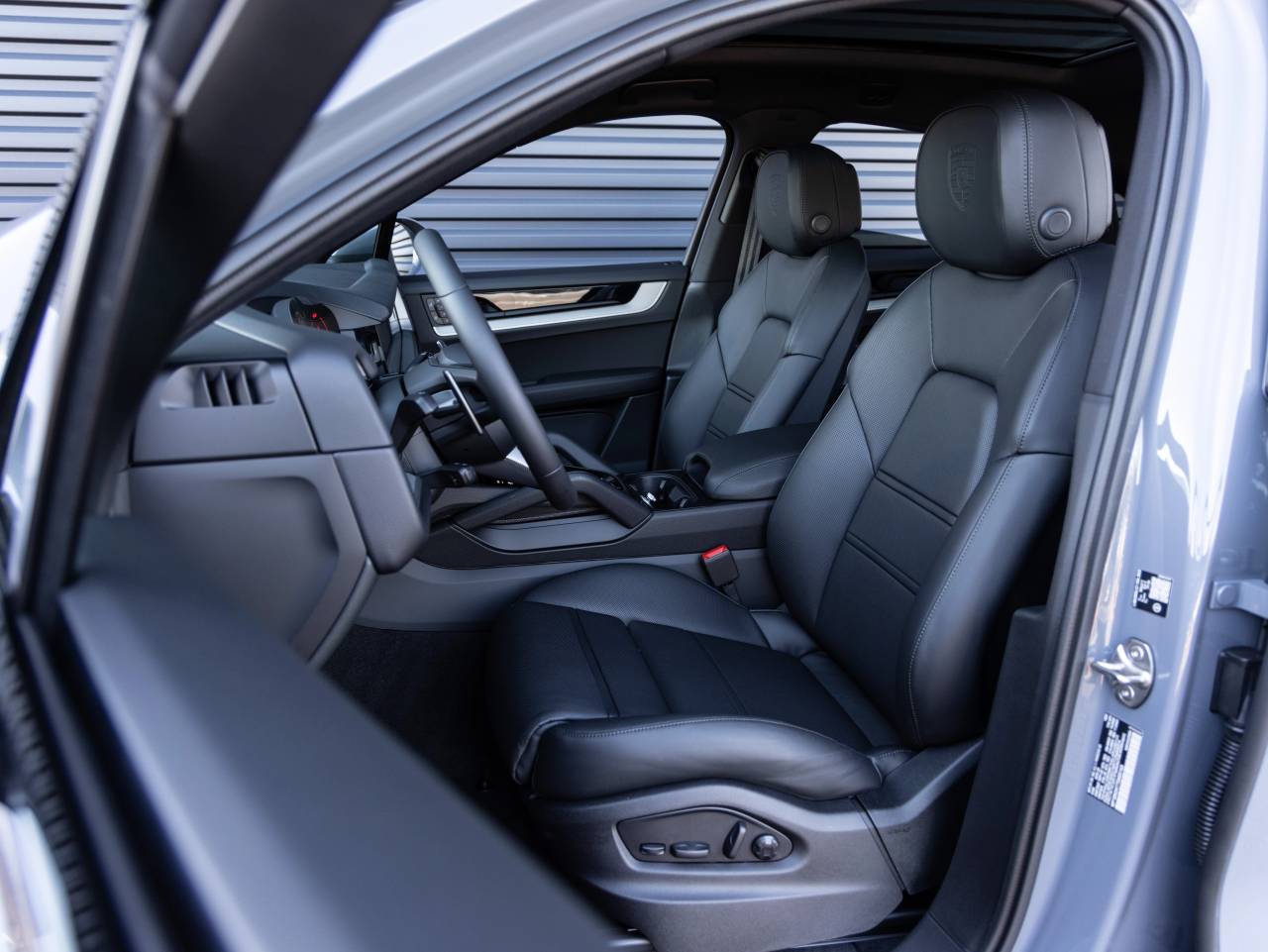 2026 Porsche Cayenne Cayenne S E-Hybrid Coupe